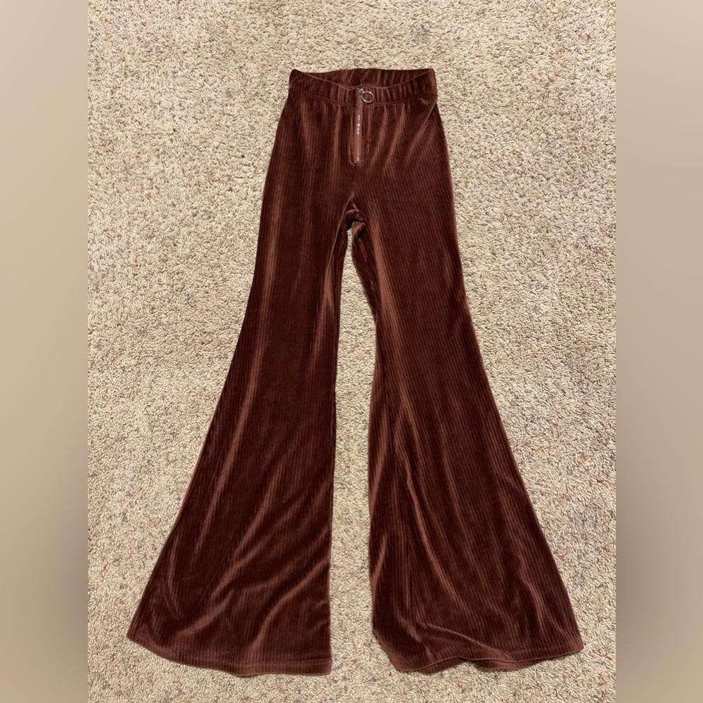 Willow and root velvet flares